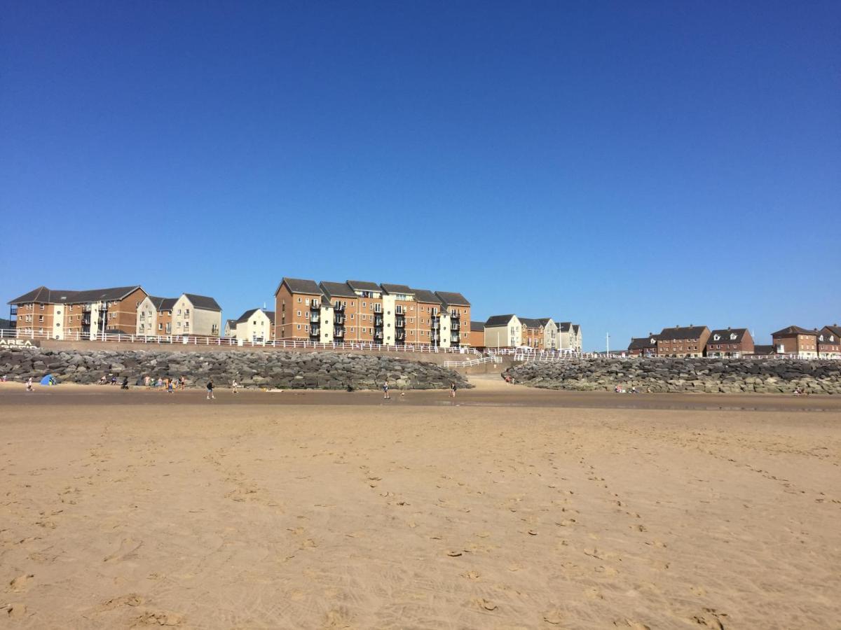 Beach Break Aberavon Holiday Home By The Sea Port Talbot Eksteriør bilde